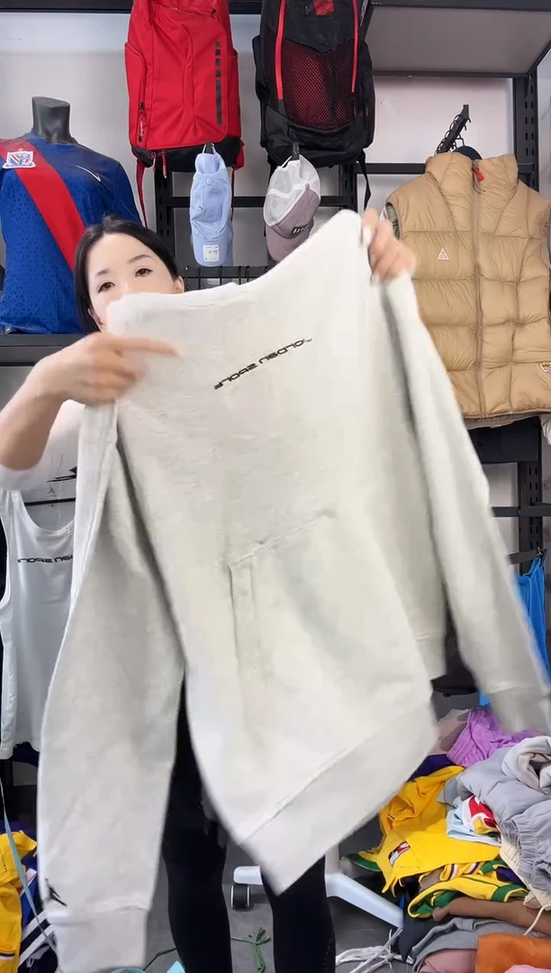 310编码 瑕疵款直播间过款为准 尺码L