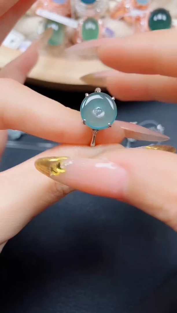 【闪购商品】翡翠戒指银S925镶嵌翡翠