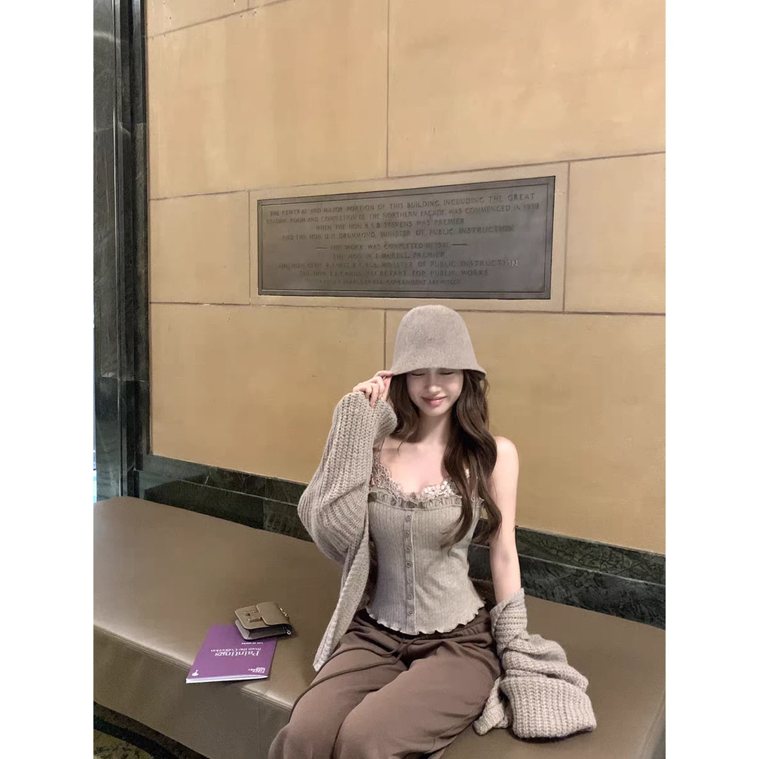 假两件秋弹力吊带+韩版慵懒风复古针织毛衣开衫Z 9182#