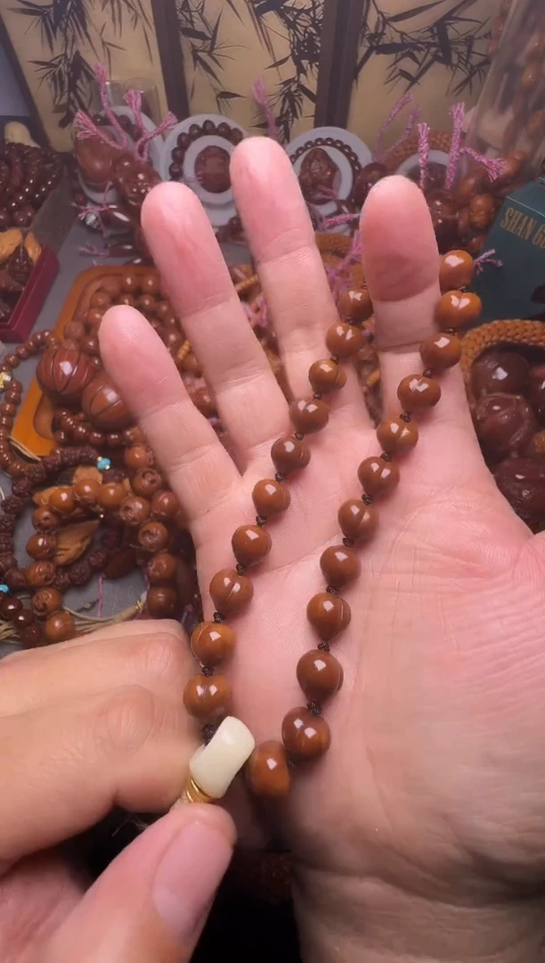 手串橄榄核猴头屁桃