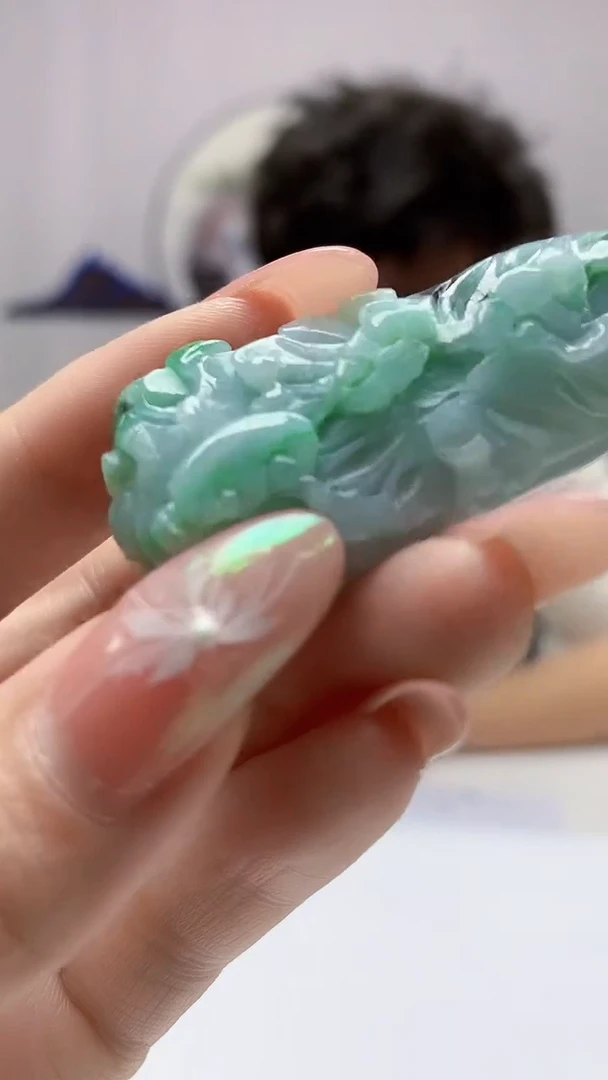 【闪购商品】定制翡翠未镶嵌4688DD-毛货挂件183