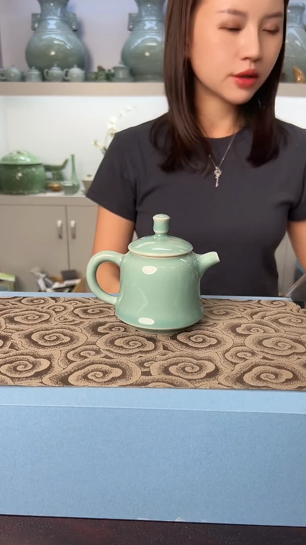 龙泉云间青瓷小米茶器