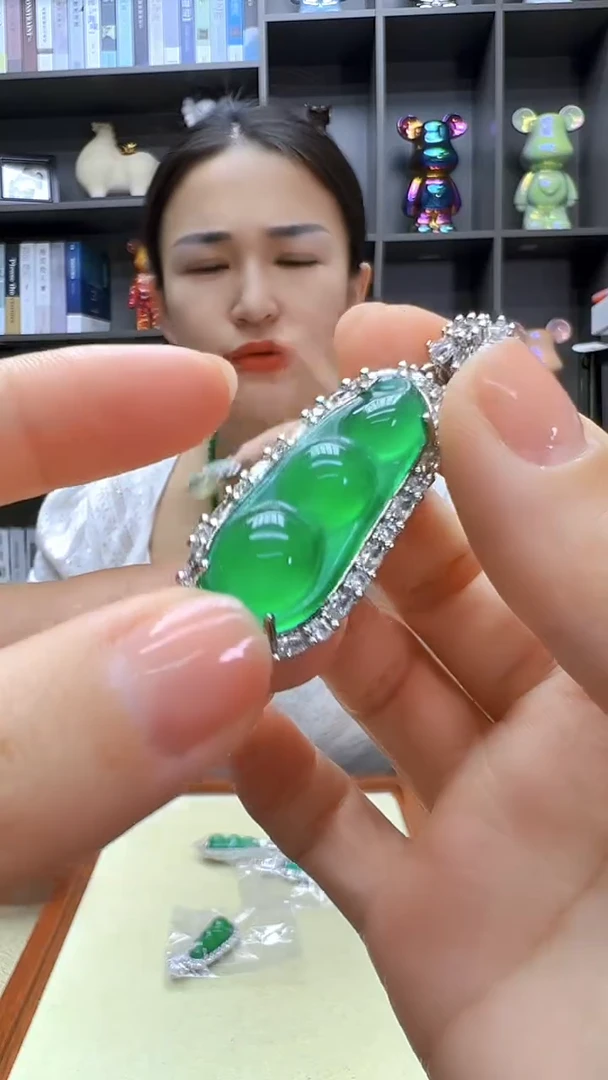 翡翠银S925镶嵌颈饰沉白diy劲饰