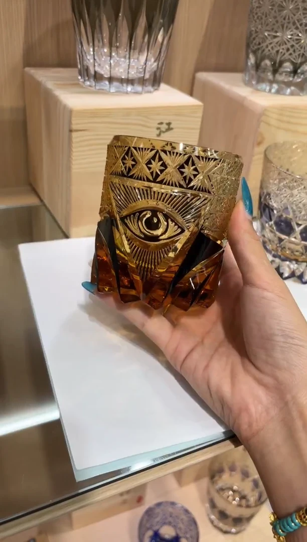 直播间活动单只上帝之眼