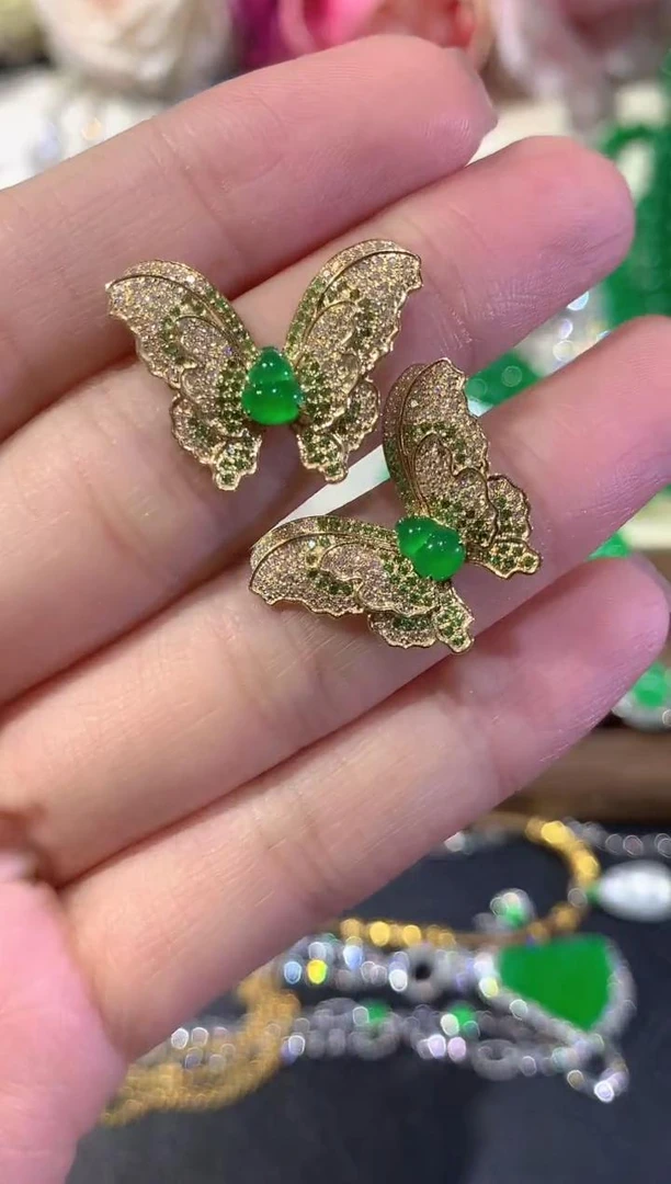 【新品首发】18k镶高定设计款翡翠蝴蝶耳饰-多样性一件发-定制款755