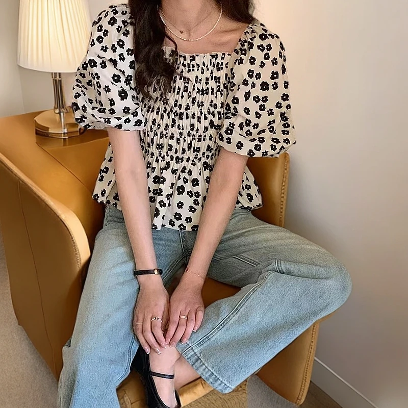 时尚吸汗短款圆领碎花方领常规款韩版成人宽松衬衫短袖甜美泡泡袖