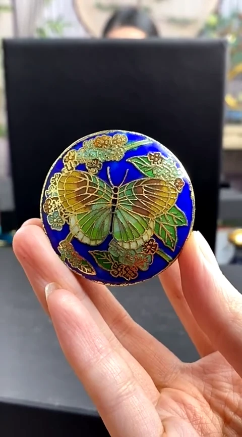 【闪购商品】非遗技艺 景泰蓝粉盒蝴蝶（微瑕）
