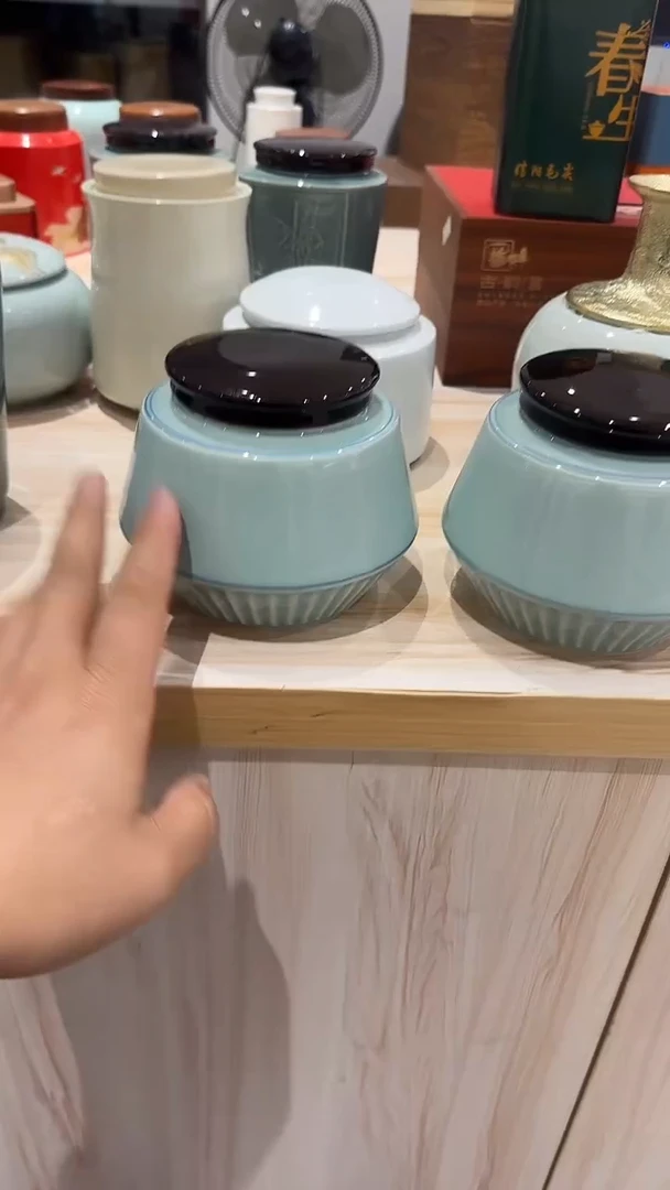 德化精品陶瓷罐买一送一