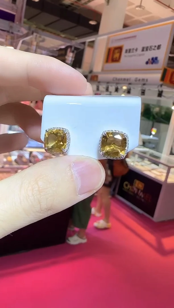 银S925镶嵌耳饰黄晶10mm耳钉