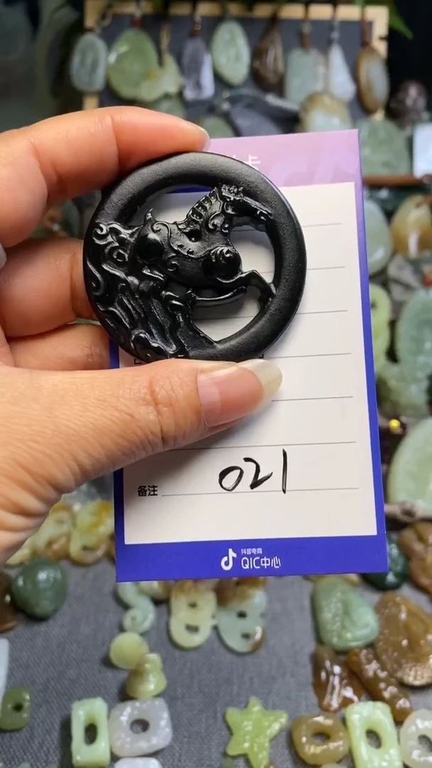 【闪购商品】和田玉颈饰未镶嵌