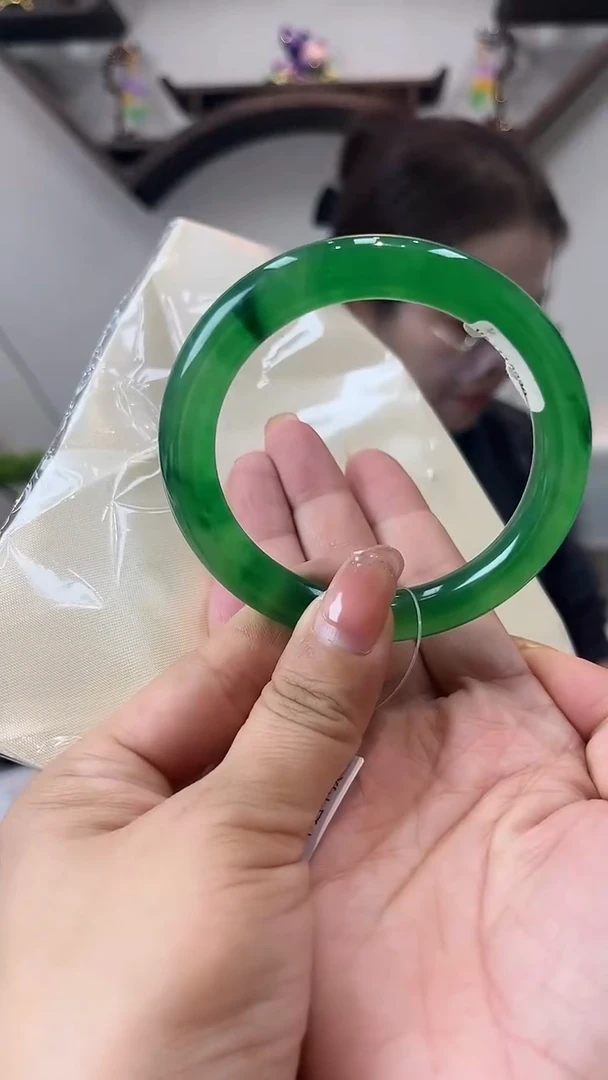 【闪购商品】砖雕a30 圈口58 独货手镯