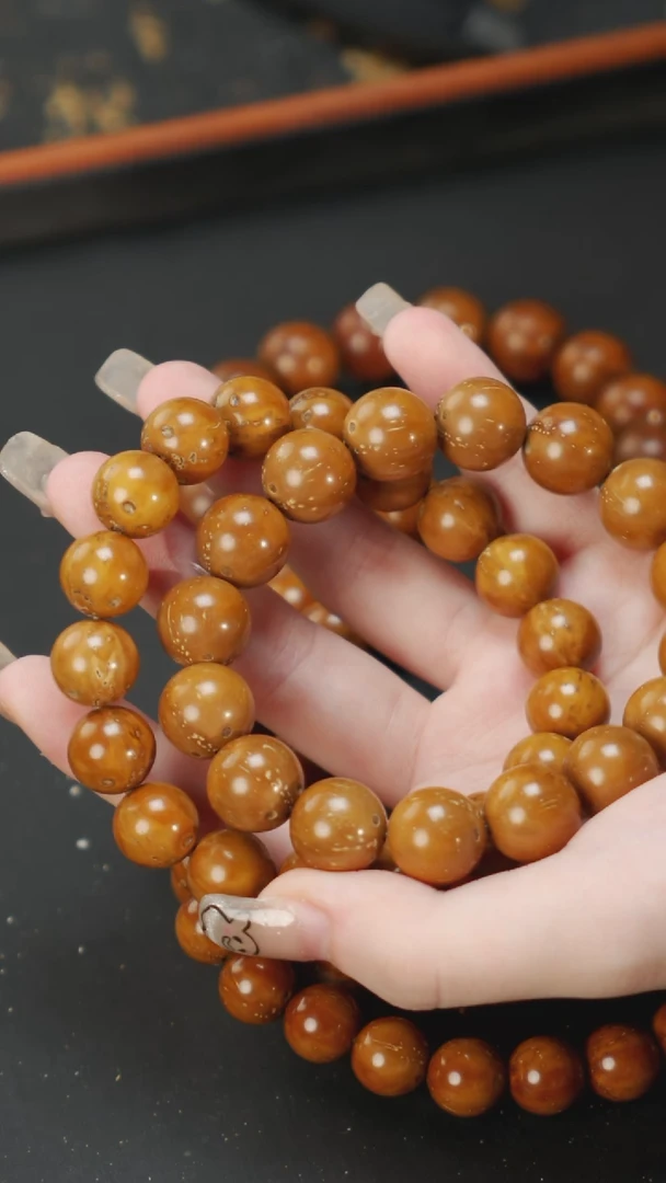 紫金鼠手串紫金鼠圆珠尺寸随机安排