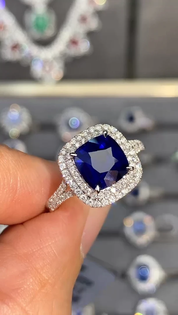 【闪购商品】蓝宝石戒指18K金镶嵌2.19ct/-皇家蓝