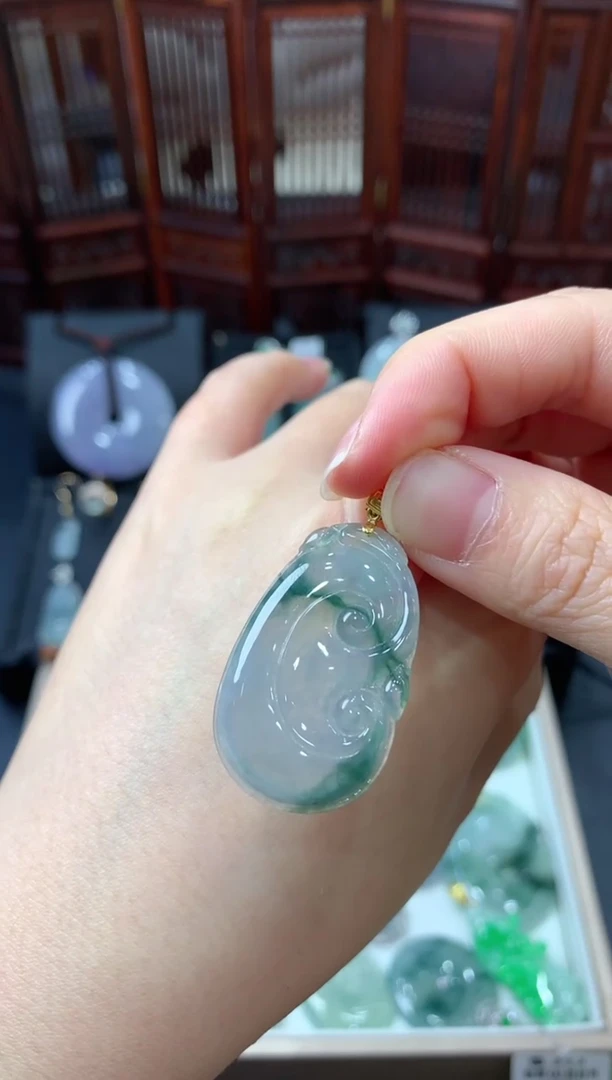 【闪购商品】翡翠吊坠(不含链)18K金镶嵌挂件