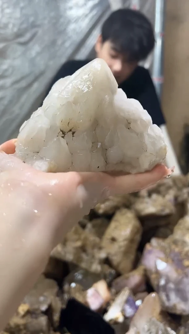 未镶嵌水晶大型摆件（非配饰）380