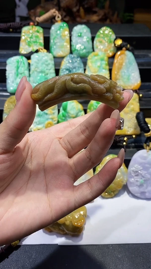 定制翡翠未镶嵌A货翡翠