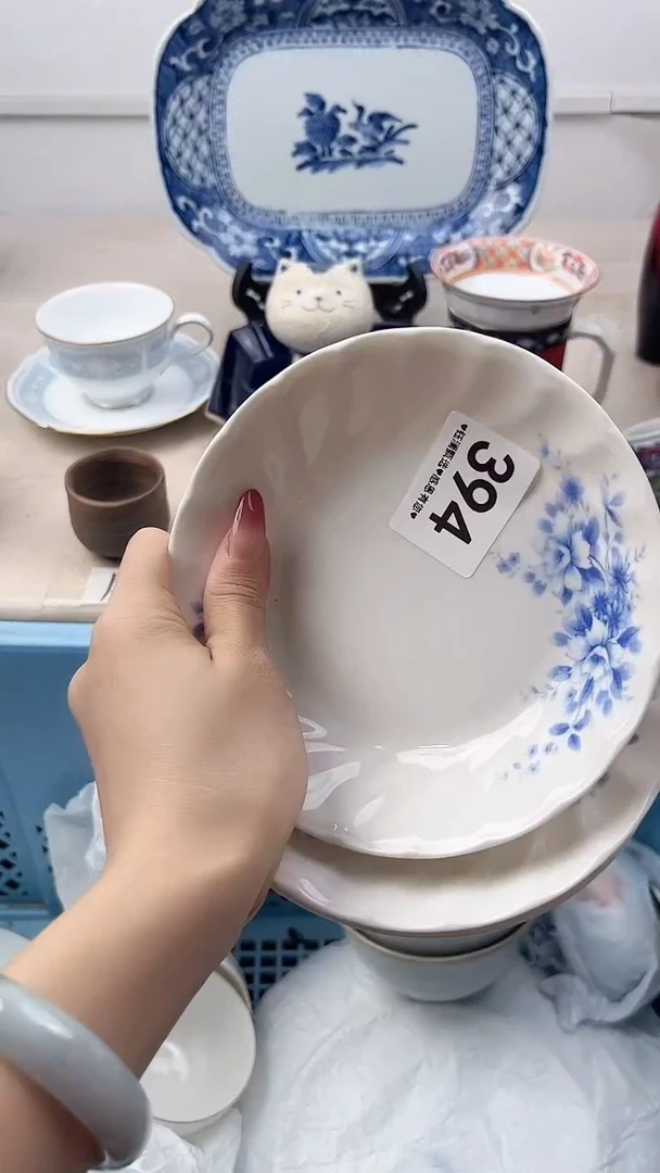 瓷片@*冰394，，，，，，，，