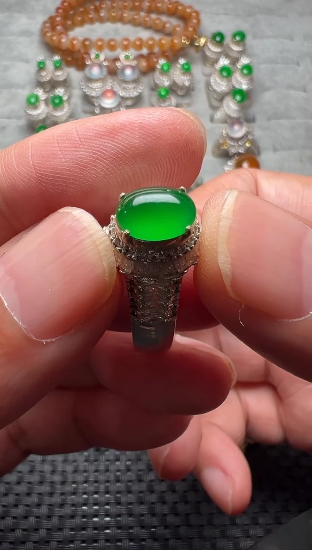 未镶嵌定制翡翠缅甸A货翡翠