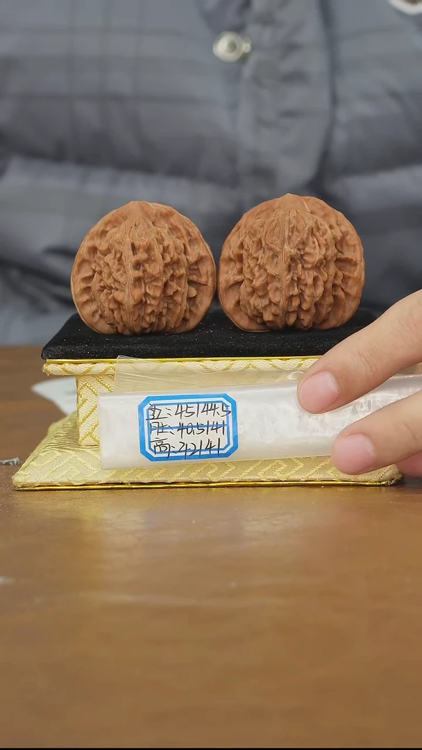 把件文玩核桃一代楼