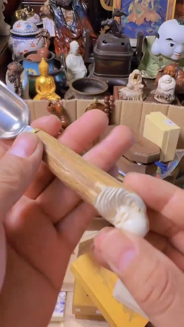 回流直播间手把件瓷器