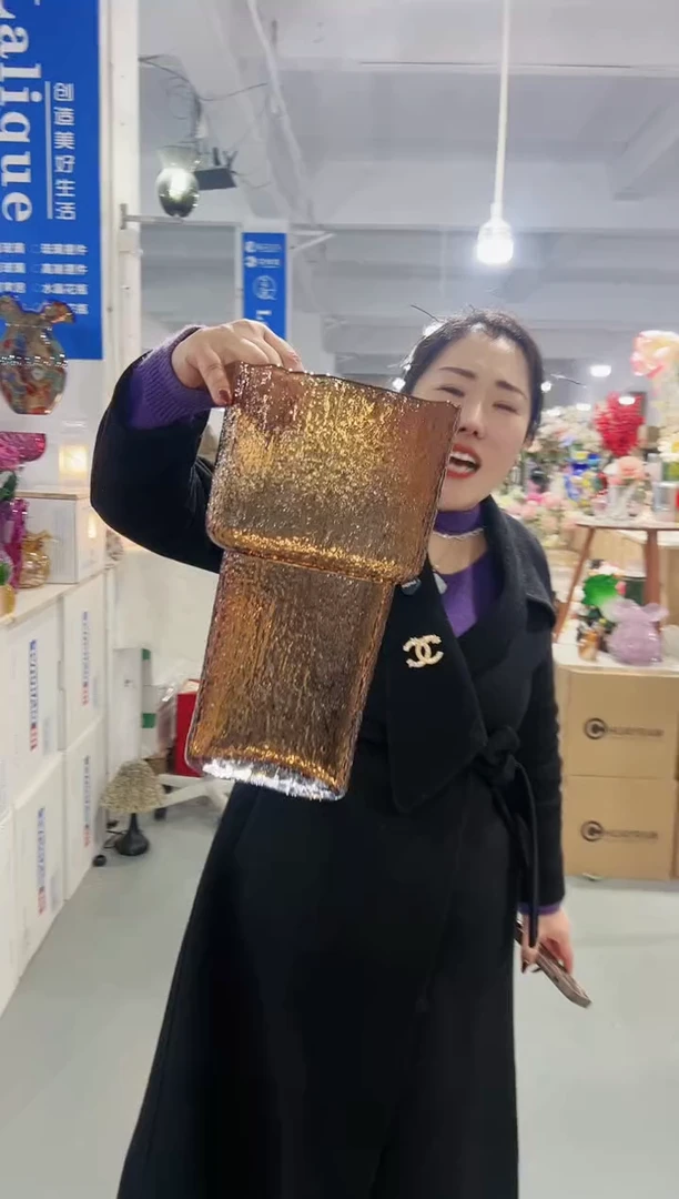 【闪购商品】玻璃花伴你花瓶微瑕-0VOLC