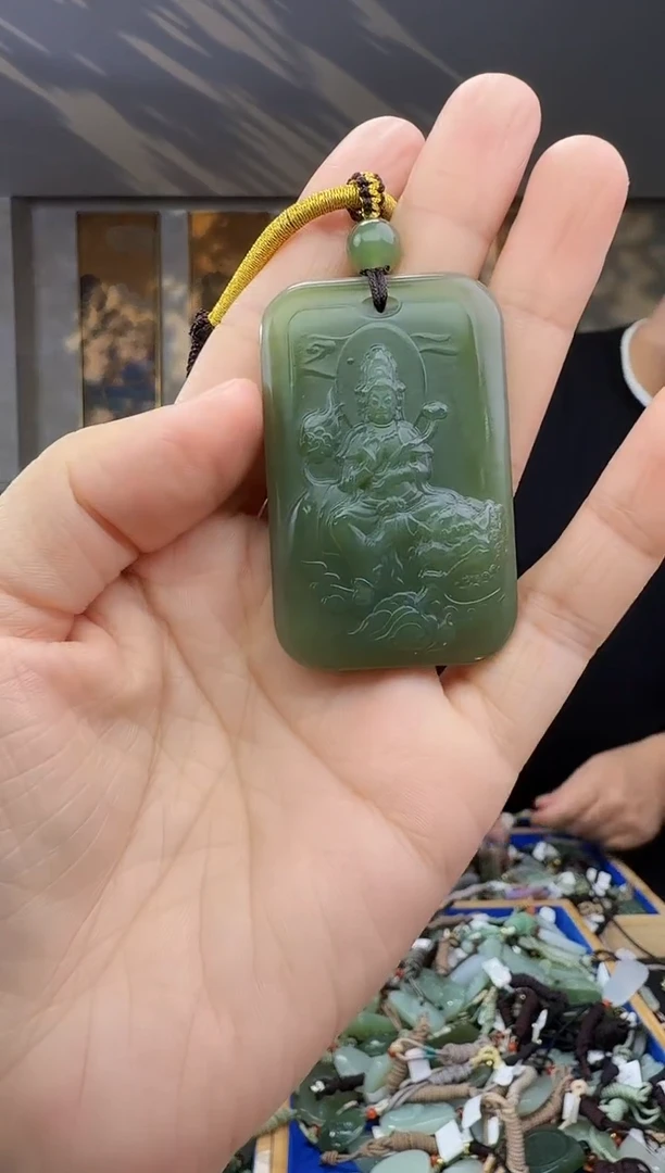 未镶嵌和田玉挂件拍一发一