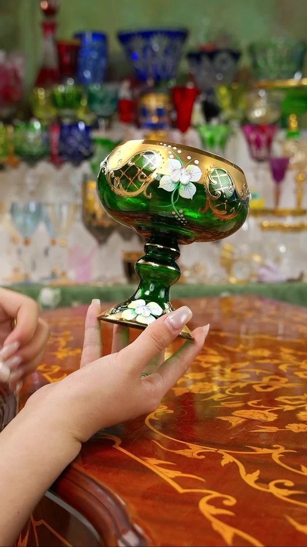 骨瓷娜娜中古瓷器如图所示20