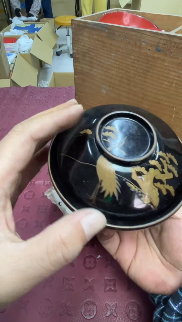 默认微瑕，no退no换，介意勿拍