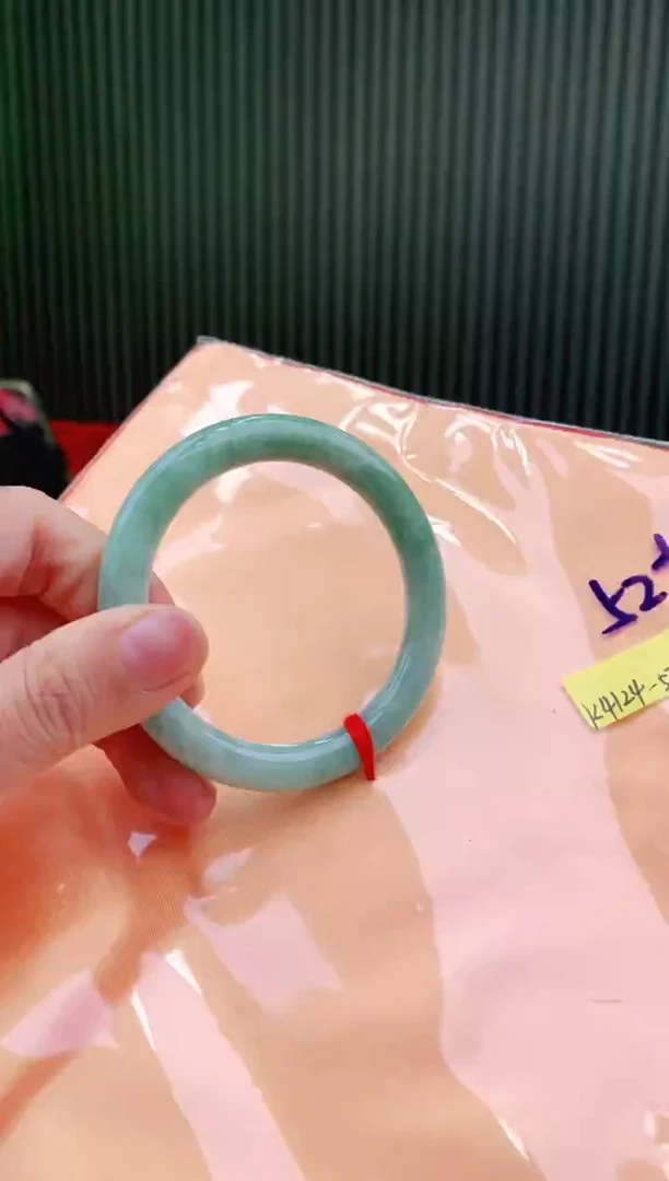 未镶嵌手镯翡翠52