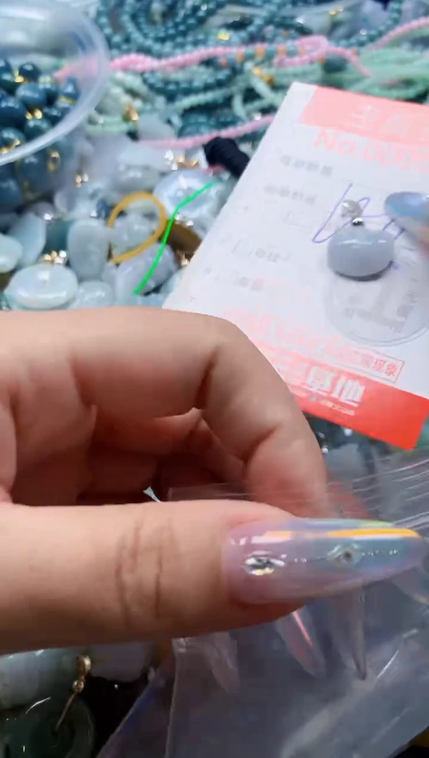 吊坠(不含链)未镶嵌翡翠0439