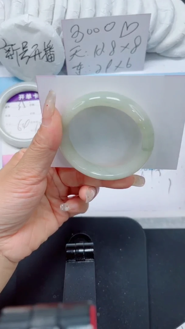 未镶嵌手镯石英质玉36-50