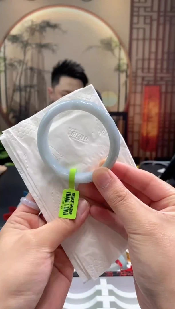 未镶嵌手镯翡翠000051920