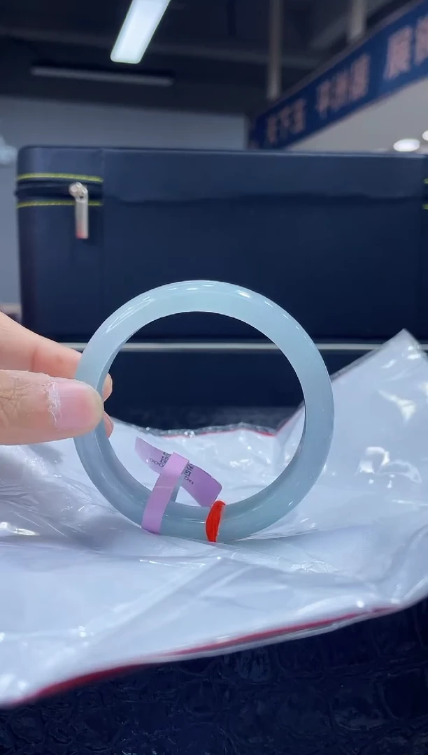 未镶嵌手镯翡翠20