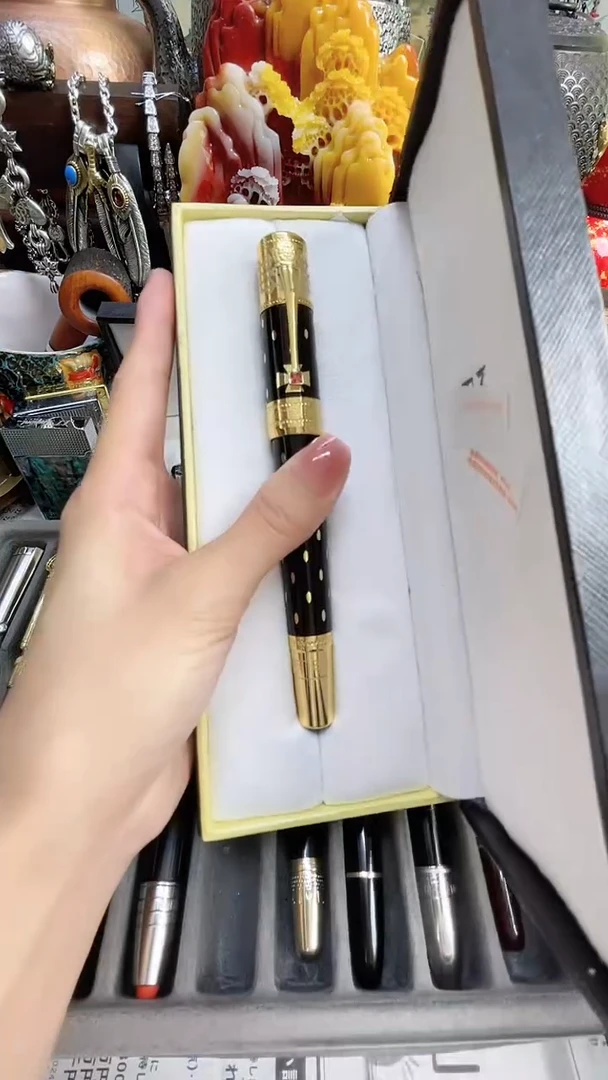 瓷片DDFGHJKLDGHJHJKKJL