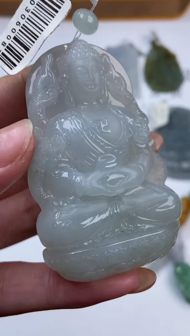 未镶嵌挂件翡翠377859     多人