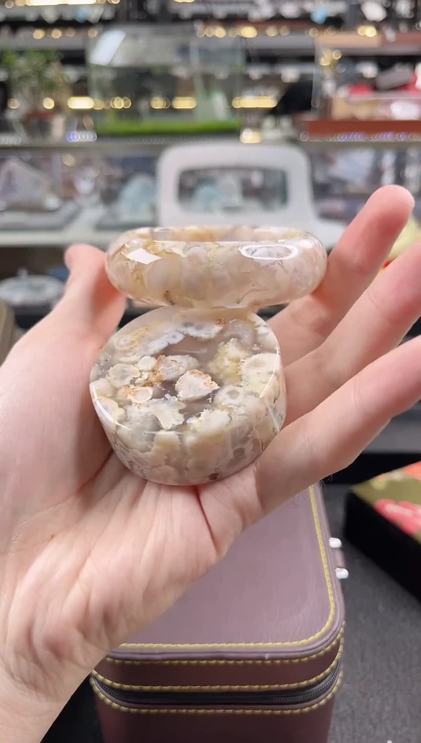 未镶嵌手镯石英质玉57圈口（赠品镯心）699215