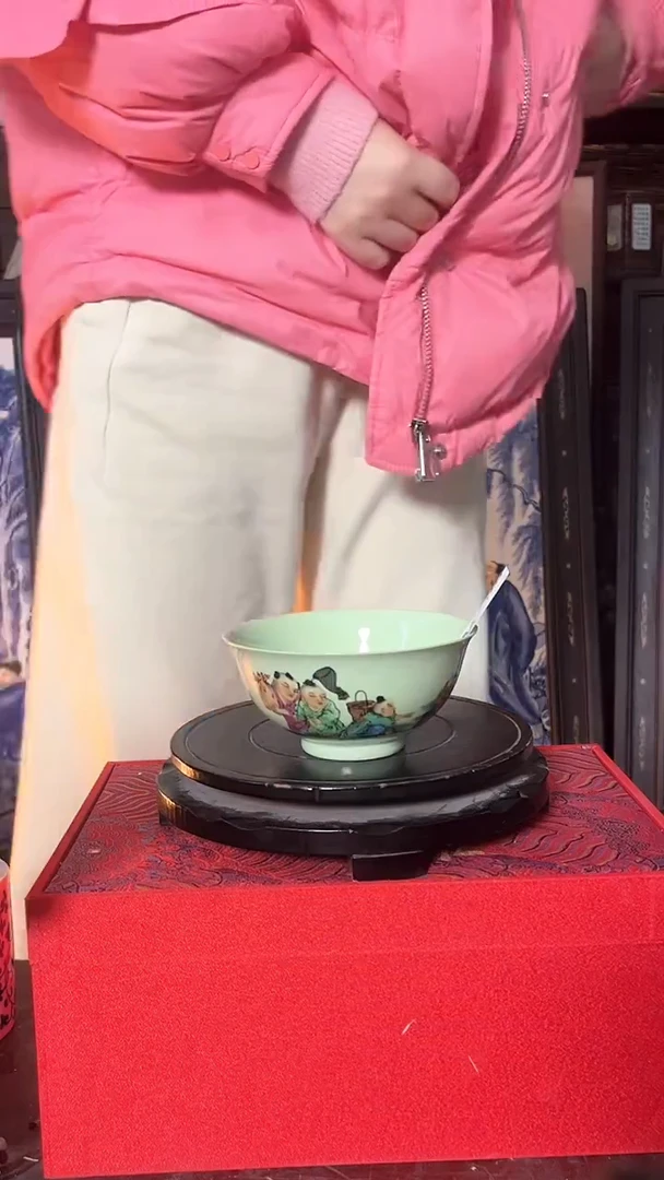 陶景德镇陶瓷摆件M408
