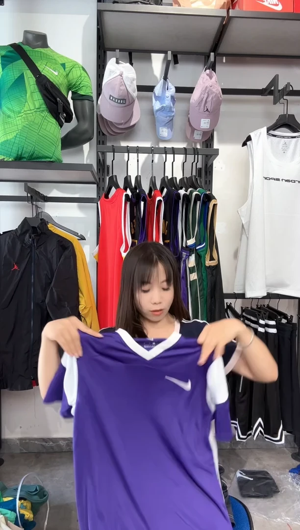 1409编码 瑕疵修复以直播间讲解为准 尺码