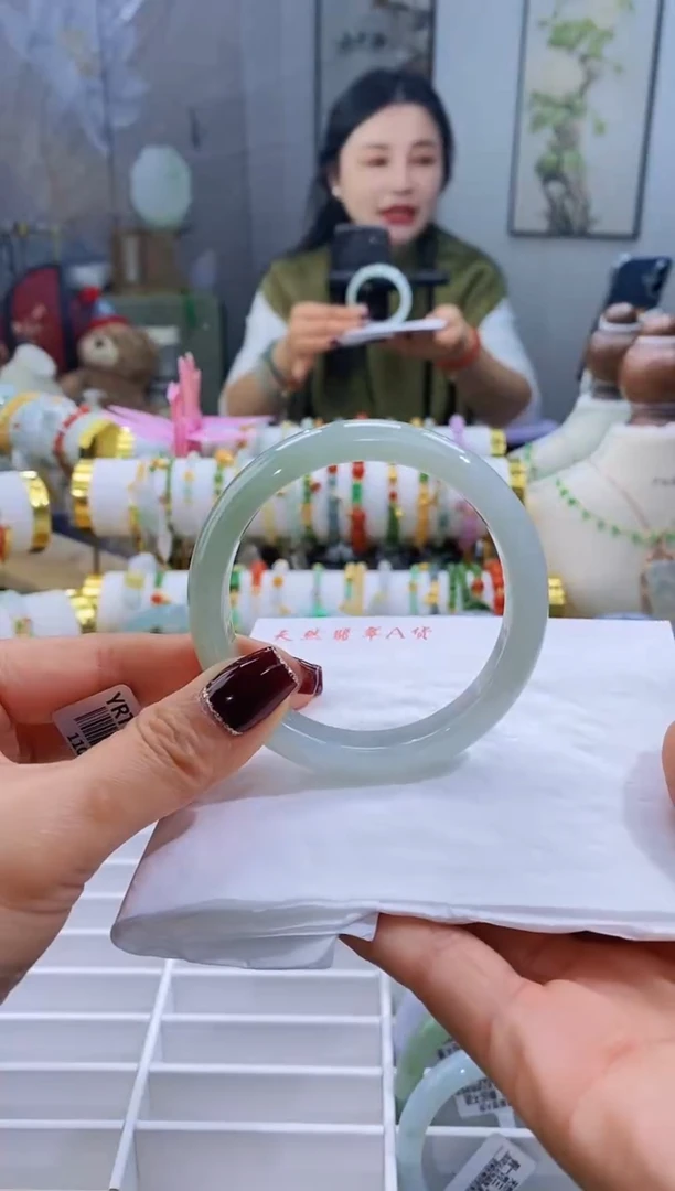 未镶嵌手镯翡翠71号58.1/12.8*8.1