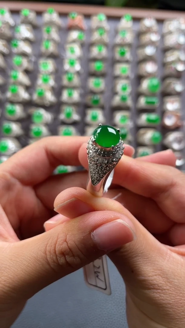 未镶嵌戒指翡翠天然缅甸A货翡翠戒面 1.3