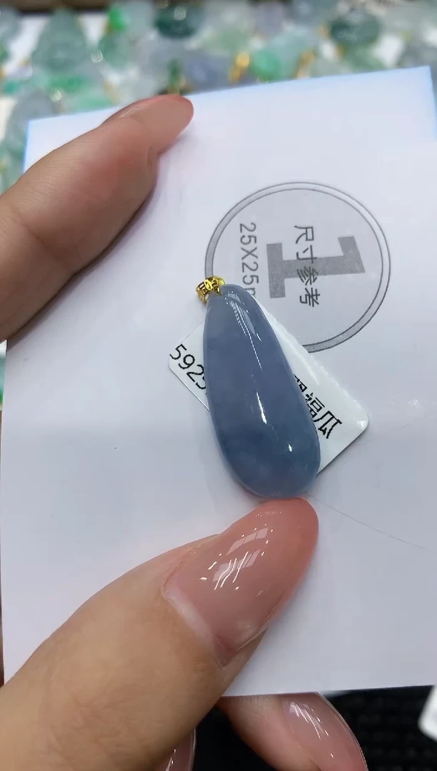 颈饰18K金镶嵌翡翠111111111111