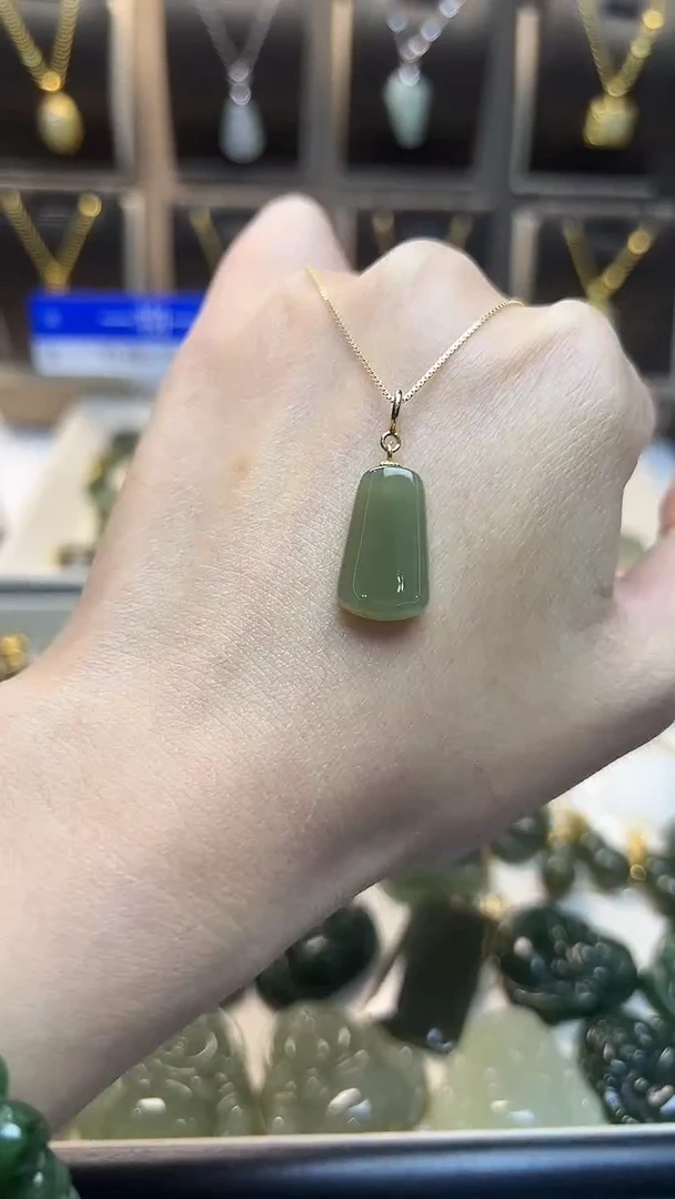 吊坠(不含链)银S925镶嵌和田玉吊坠(不含链) 银S925镶嵌 和田玉