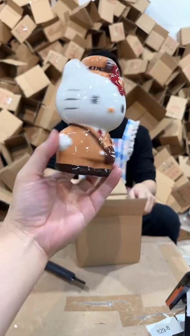 瓷片棕色kt猫邮递员钱罐