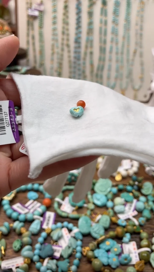 【闪购商品】南红玛瑙珠宝奇石未镶嵌5