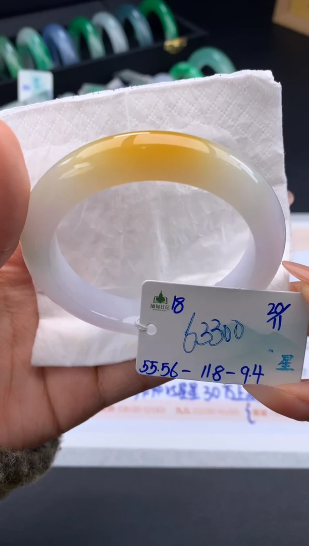 未镶嵌手镯翡翠翡翠自带#送人#，假一赔三