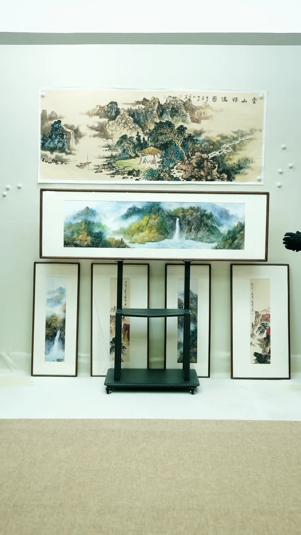 173*53徐正道老师山水带框