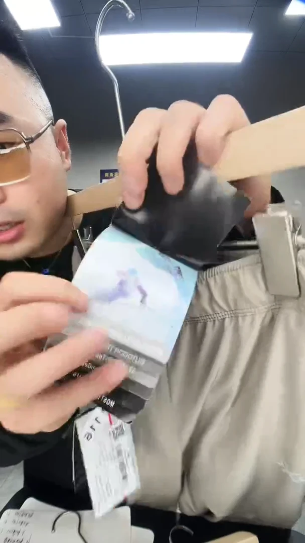 035编码男装清货孤品