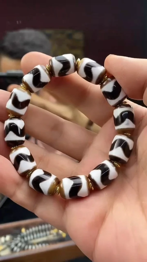 玛瑙/玉髓24未镶嵌-05010