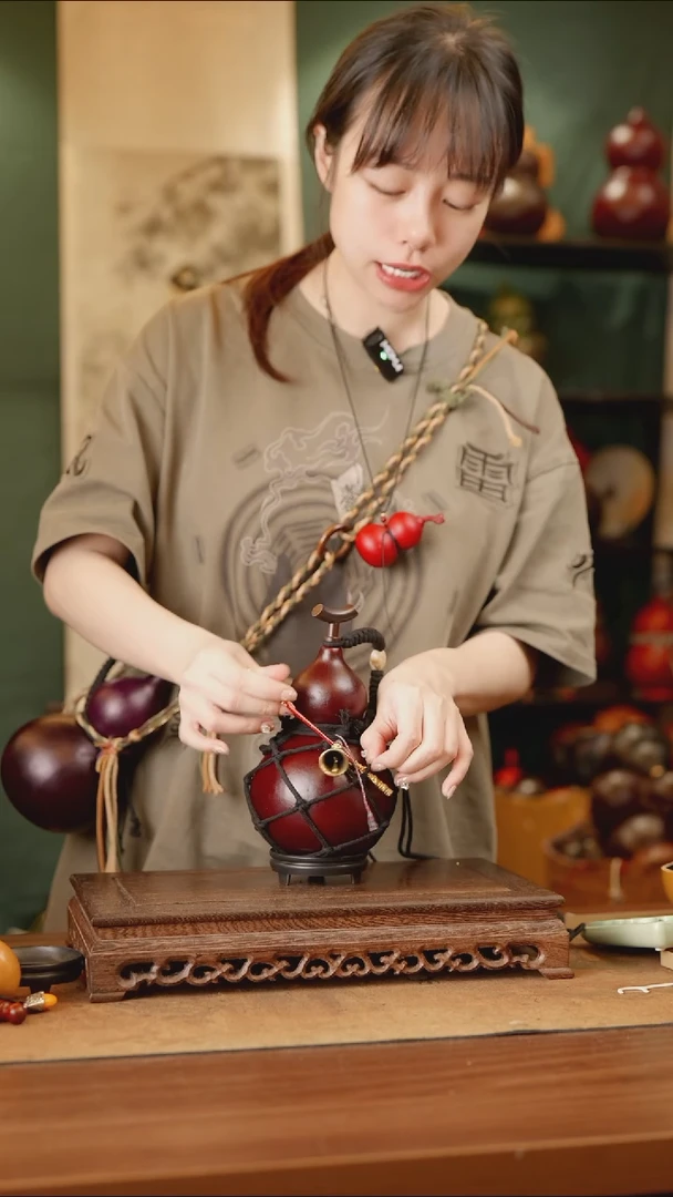 131号精品天然大漆酒葫芦一物一拍~