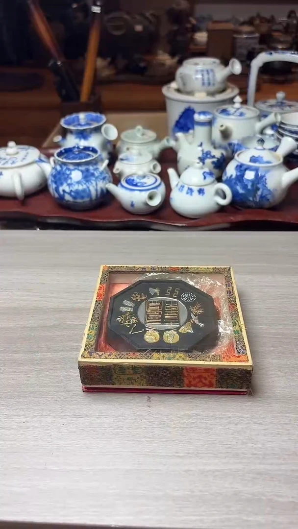 谢谢老板，回流产品有磨损正常，谨慎买！